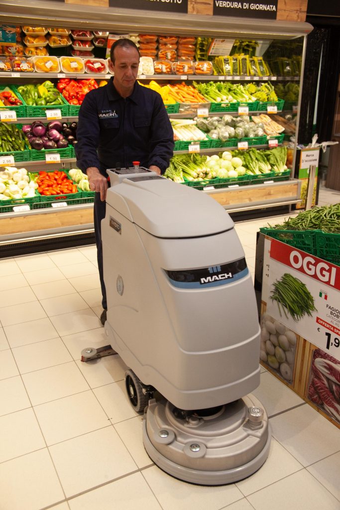 auto scrubber MACH M510